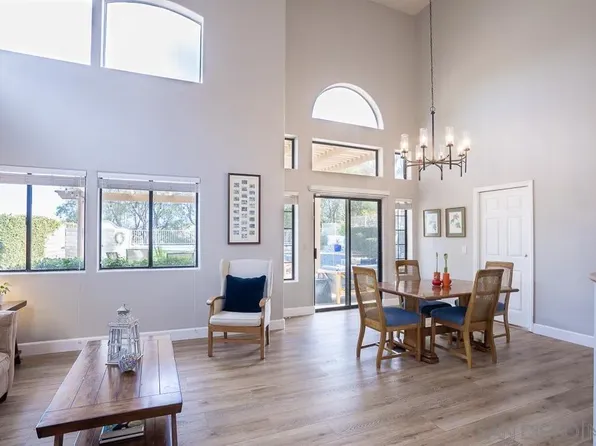 25314 Keats Ln, Valencia, CA 91381