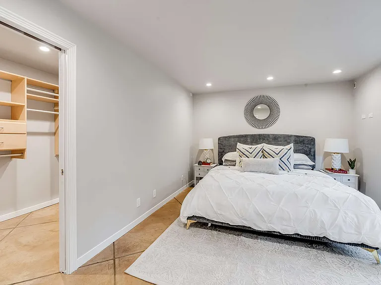 6048_Chelton_Dr Oakland California 31_07262026