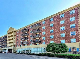 7373 Martin Grove Rd #520, Vaughan, ON L4L 9K1