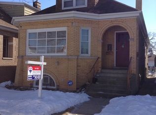6241 W Cornelia Ave, Chicago, IL 60634