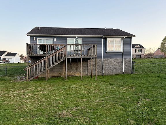 5th image of 34 Blossom Ridge Dr