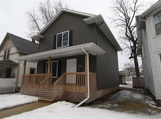 409 6th Ave SW, Cedar Rapids, IA 52404