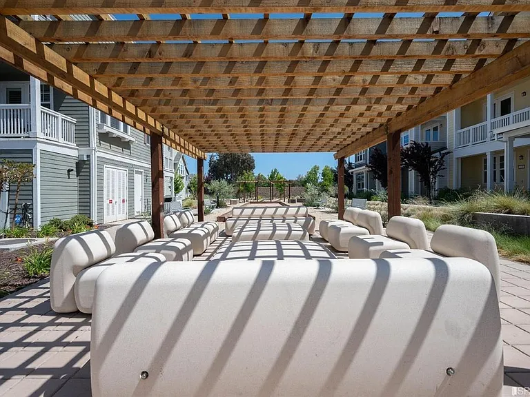 3900 Degree Ln — Photo 20