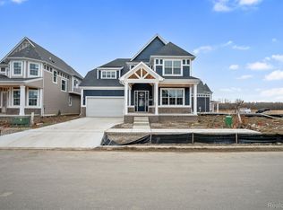 19358 Ryan Dr, Macomb, MI 48042