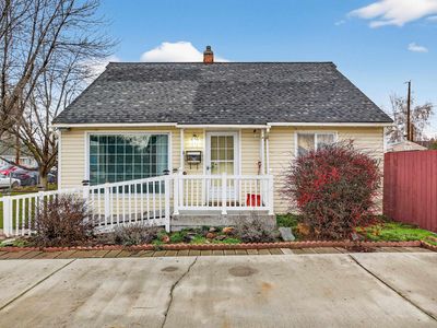 702 S 12th St, Sunnyside, WA, 98944