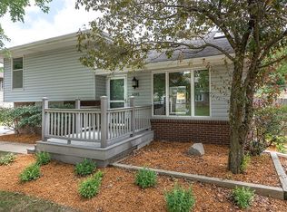 4885 Orchard Dr, Pleasant Hill, IA 50327