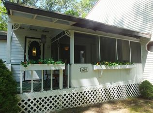 2039 Simonelli Rd, Muskegon, MI 49445