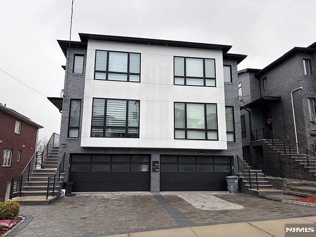 1st image of 261 7th St #B