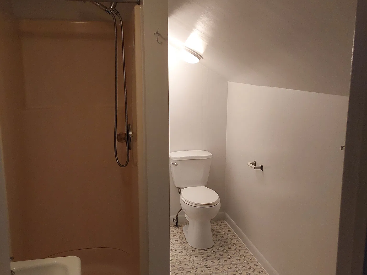 1 bed, 400 sqft, $800 — Photo 4