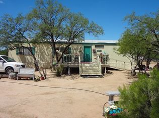 11821 W Hermans Rd, Tucson, AZ 85736