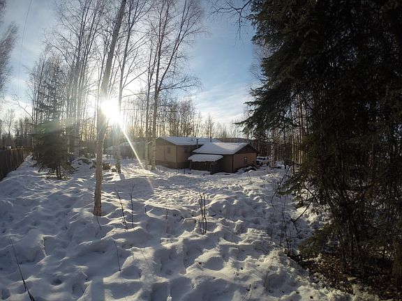 4th image of 502 Marshall Dr