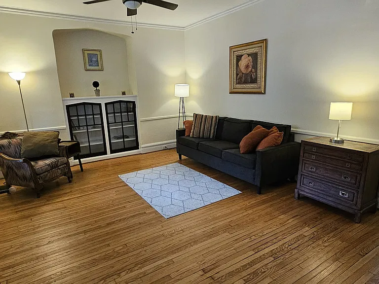 6115 Pershing Ave #1 — Photo 6
