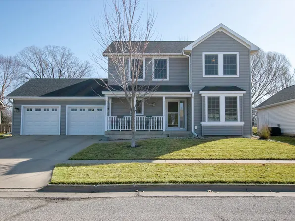 2830 Somerset Dr, Ames, IA 50010