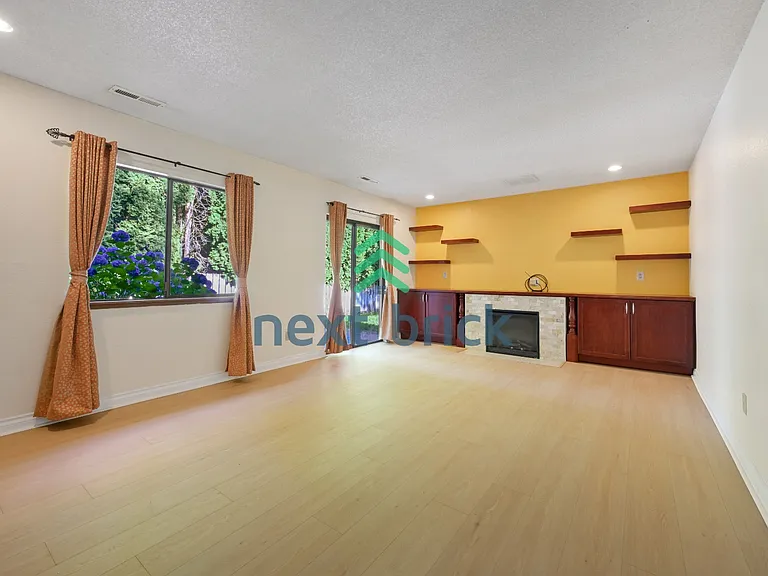 3554 173rd Ct NE — Photo 5