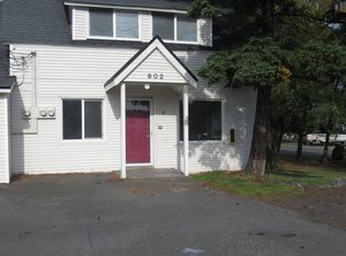 902 25th St APT 5, Anacortes, WA 98221