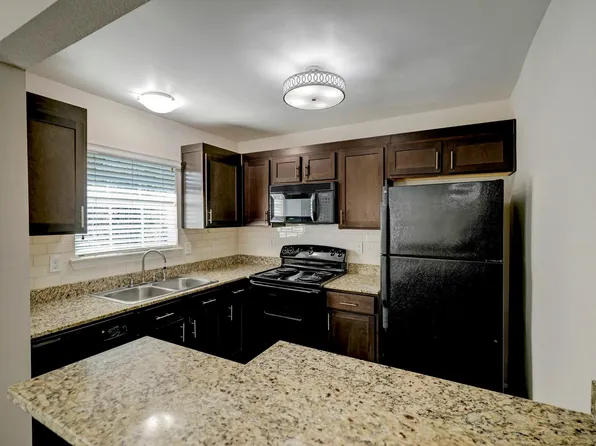214 W 17th St #3, Houston, TX 77008