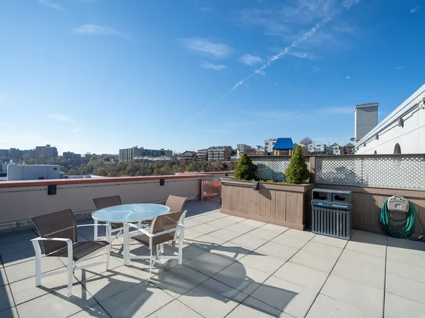 915 Hudson Park image 33 of 44