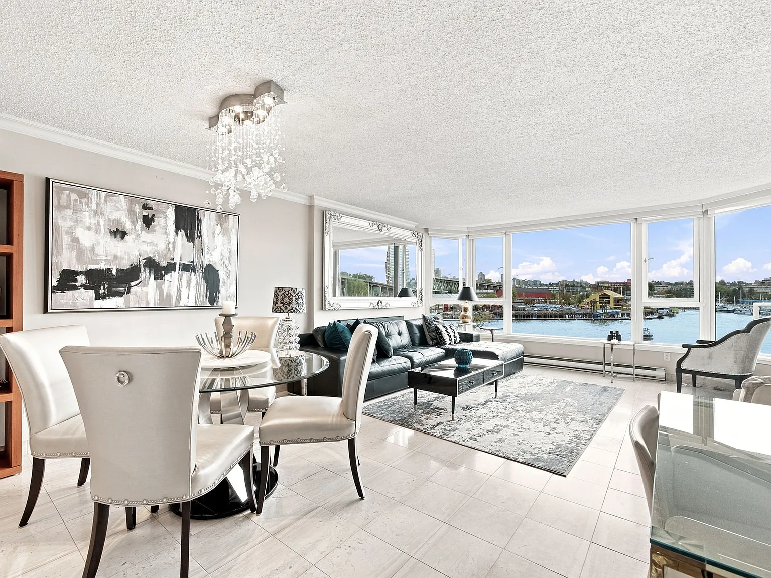 1 bed, 787 sqft, $4,900 — Photo 4