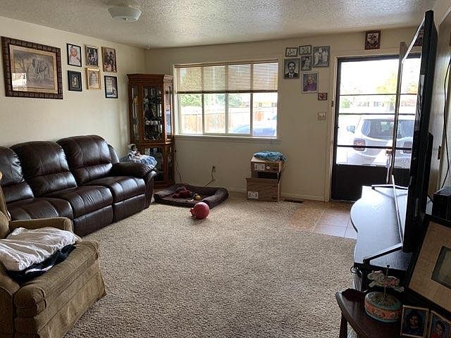 2nd image of 935 NW 8th St