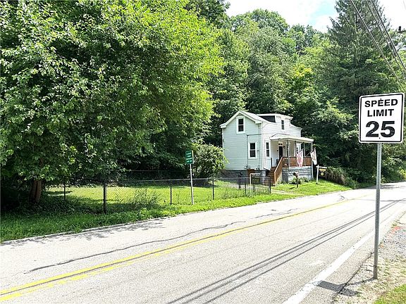 4th image of 3203 Spring Garden Rd