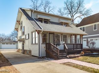 5313 Lyman Ave, Downers Grove, IL 60515
