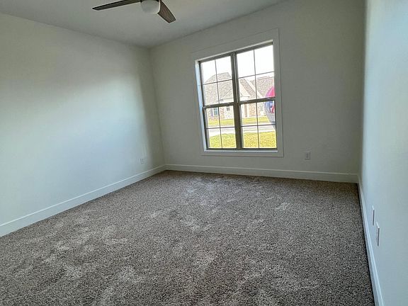 2nd image of 120 Blue Sky Dr