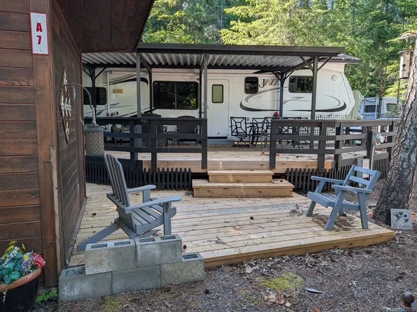 2650 Turnbull Rd #A7, Nanaimo, BC V9K 2R2