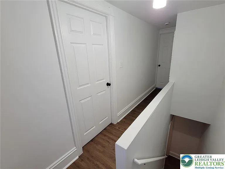 746 Linden St #2 — Photo 12