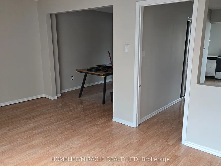221 Ormond Dr #42 — Photo 4