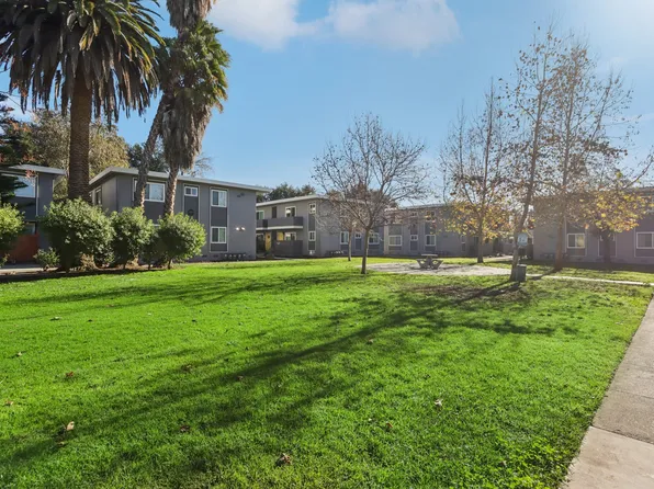 Glenbrook Apartments, 130 Roundtable Dr #D-4, San Jose, CA 95111