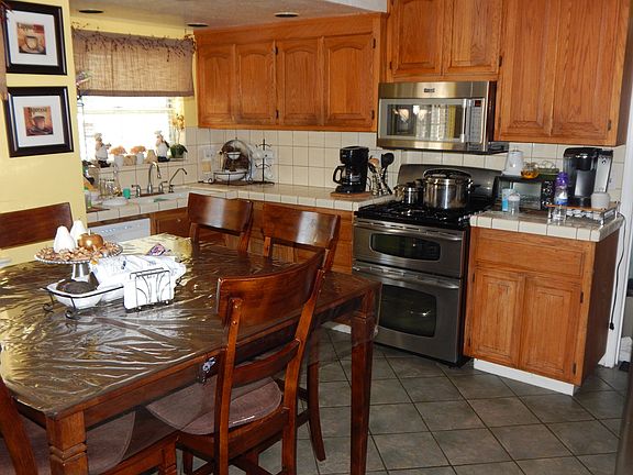 4th image of 3617 Keats Ct