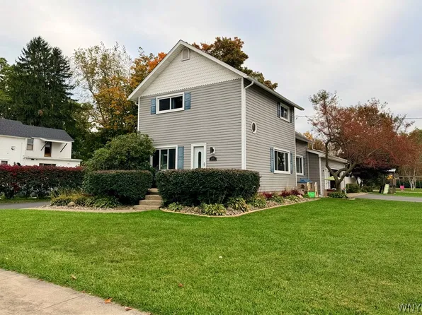 2005 Kimble Ave, North Collins, NY 14111