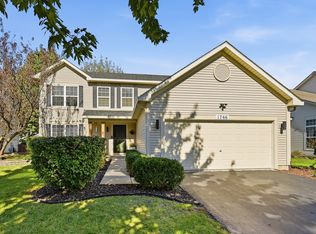 1766 W William Dr, Romeoville, IL 60446