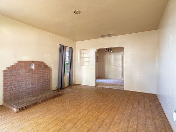 2nd image of 585 S 7th Ave