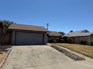 3789 Rock Island Dr, Sacramento, CA 95827