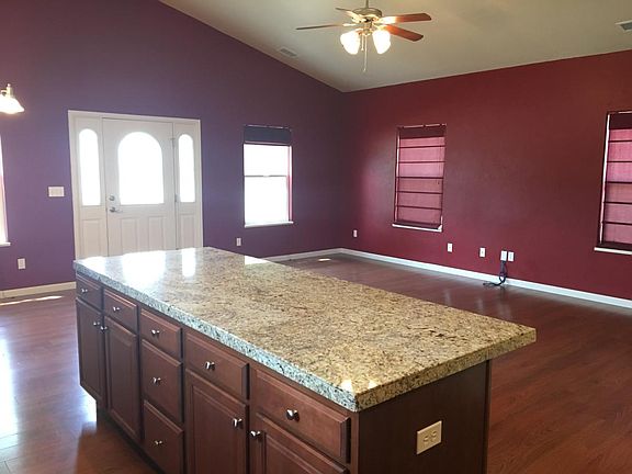 Kitchen/Living Room