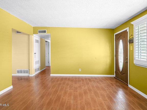 4th image of 537 Gilmore Way