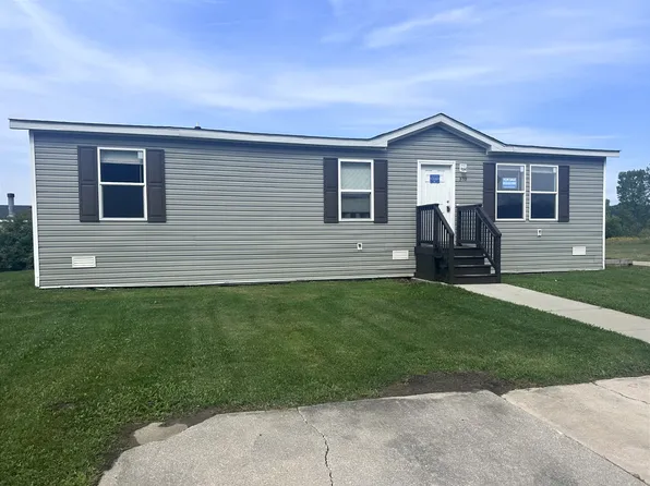 320 White Pine Dr #320, Davison, MI 48423