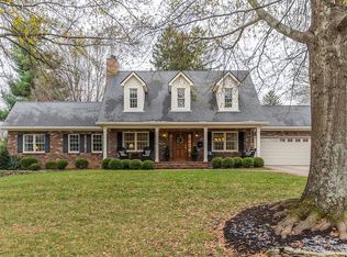 1336 Prather Rd, Lexington, KY 40502