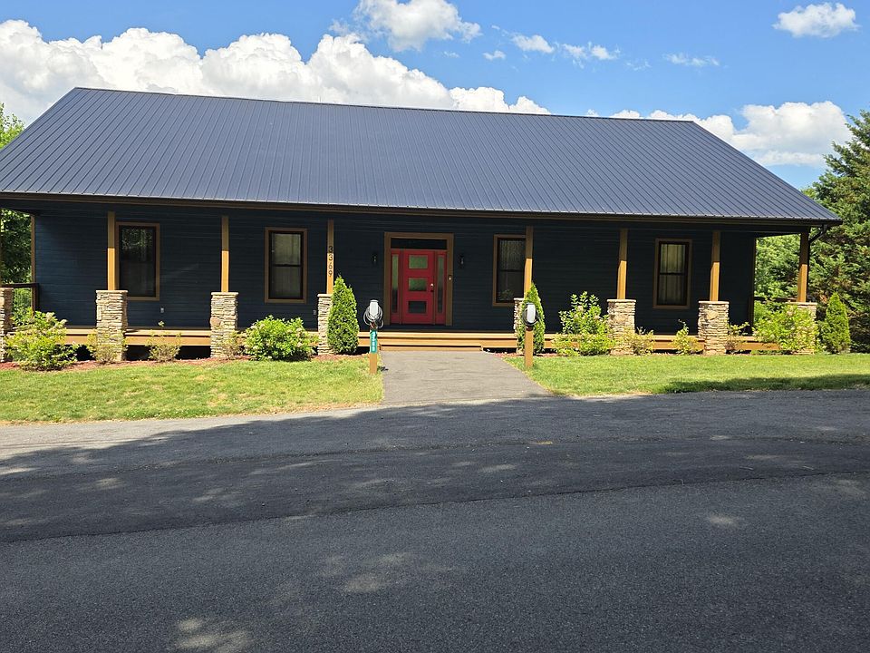 1st image of 3369 Robeson Rd