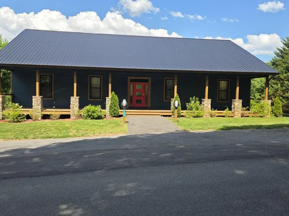 3369 Robeson Rd, Sevierville, TN 37862
