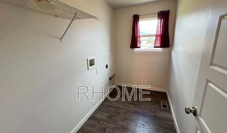 164 N 450 W — Photo 14