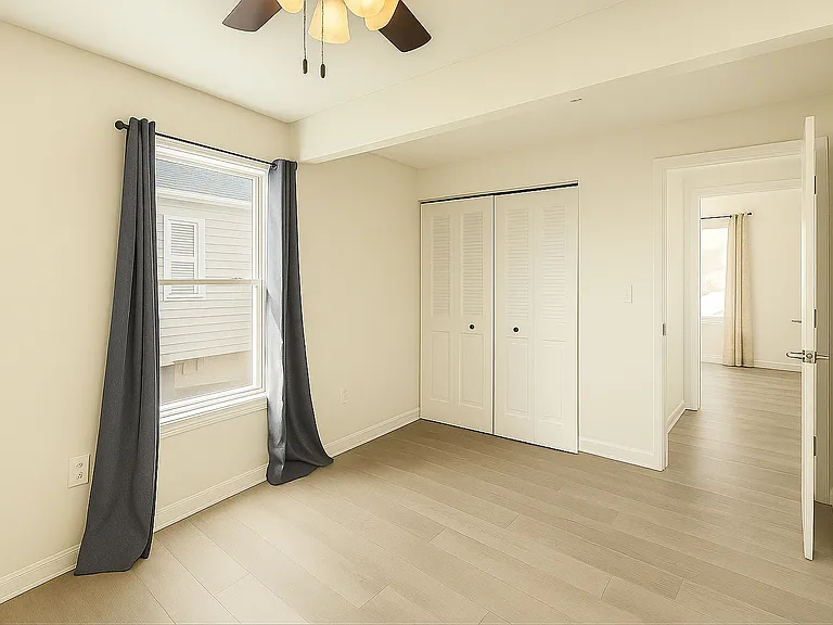 6174 Rutherford Ave — Photo 15