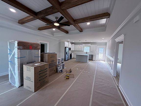 5th image of 110 Mill Ridge Cir