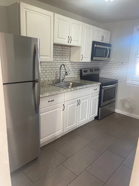 1 bed, 600 sqft, $1,750 — Photo 1