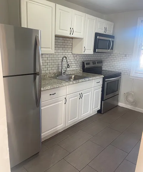 104 Chestnut St #A — Photo 1