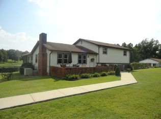 137 Earl Roscoe Dr, Hamlet, NC 28345