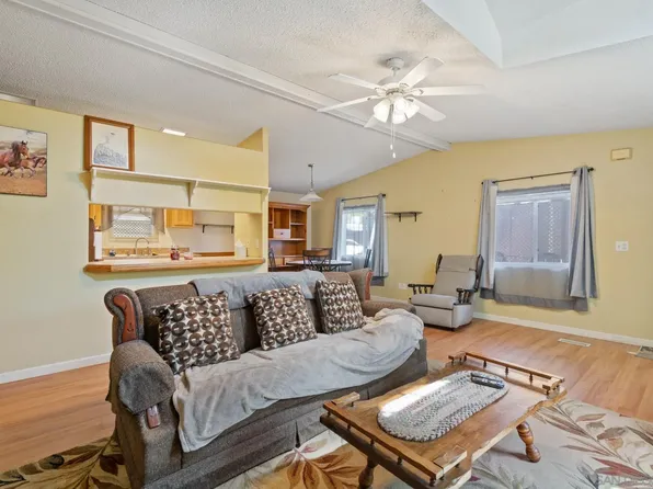 260 E Bradley Ave Space 27, El Cajon, CA 92021