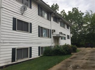 1874 Mark Ave APT 5, Elgin, IL 60123
