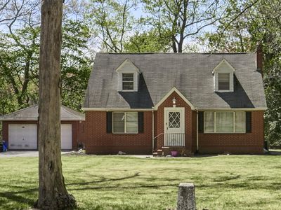 34 Brook Run Drive, Medford, NY, 11763